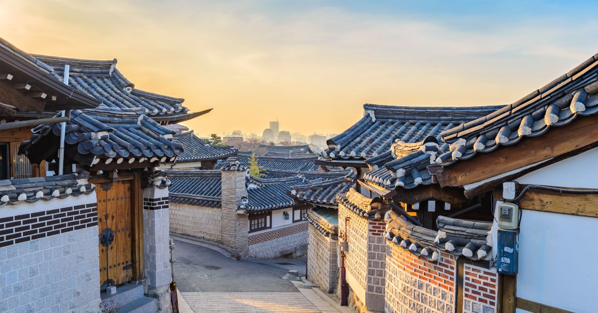 What to do in Bukchon Hanok Village Seoul